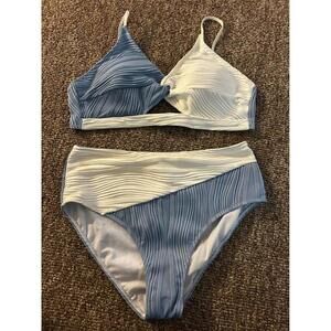 Womens size large blue colorblock bikini